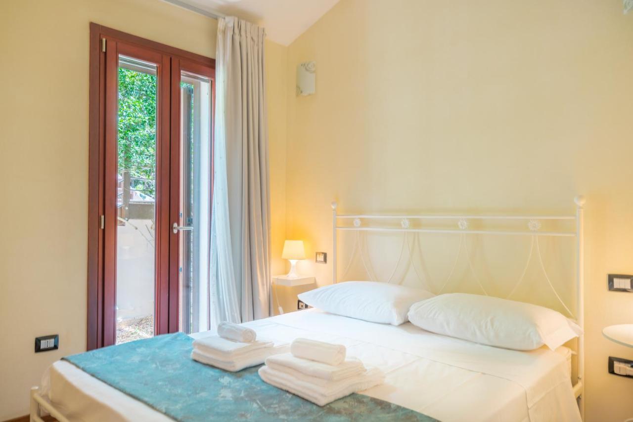 Villa Luna . Chia Eden Rock . Wifi Ac Riva dei Pini Εξωτερικό φωτογραφία